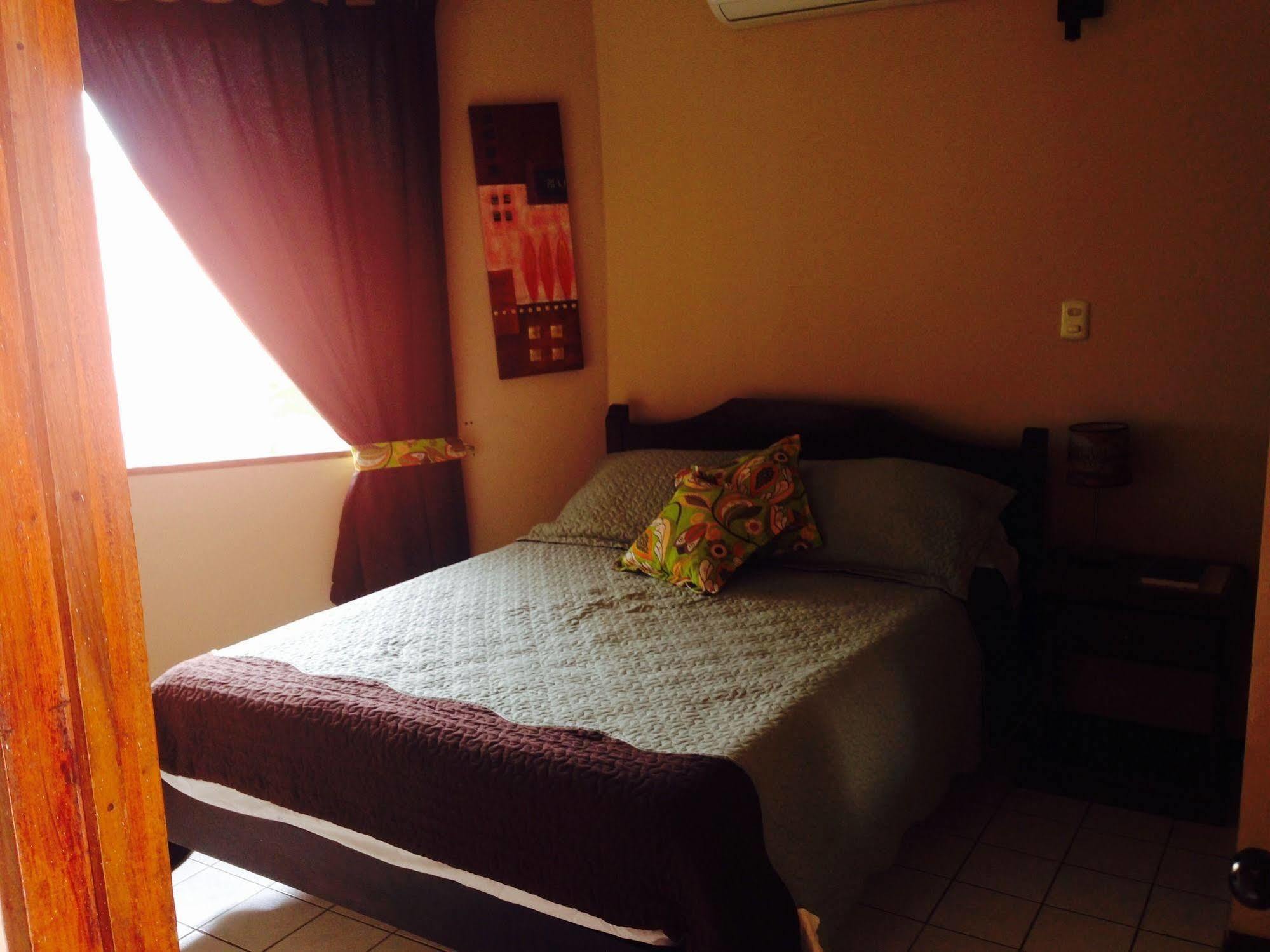 Hotel Mango Mar ฆาโก ภายนอก รูปภาพ